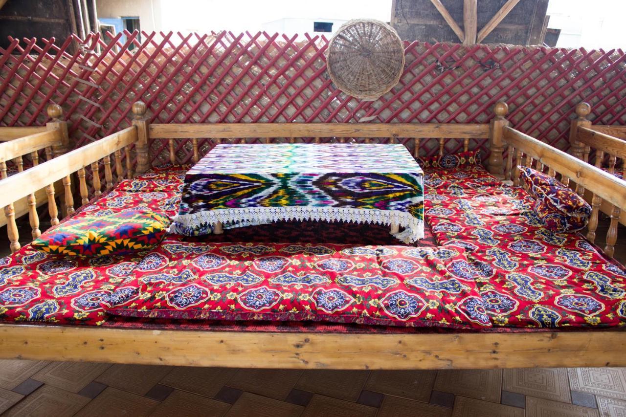 Kyzylkum Nights Camp & Family Yurt Hotel Nurota Exterior photo