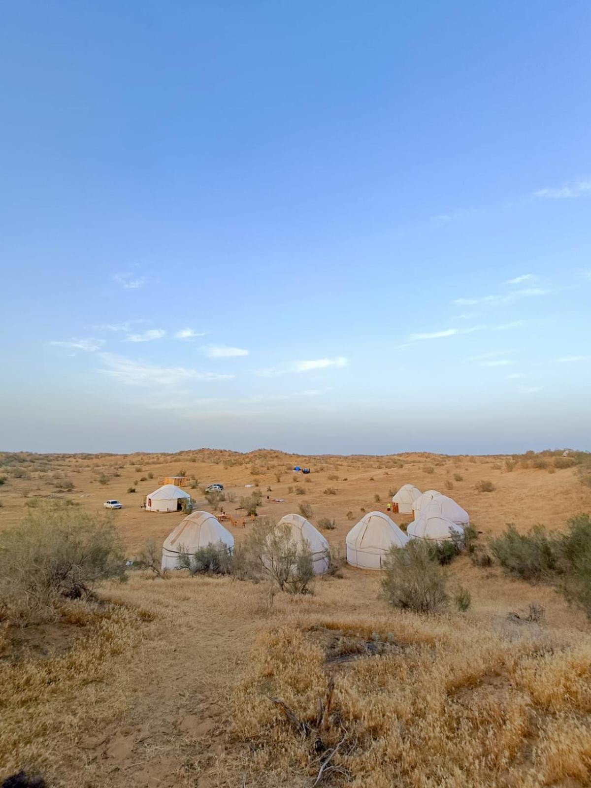 Kyzylkum Nights Camp & Family Yurt Hotel Nurota Exterior photo