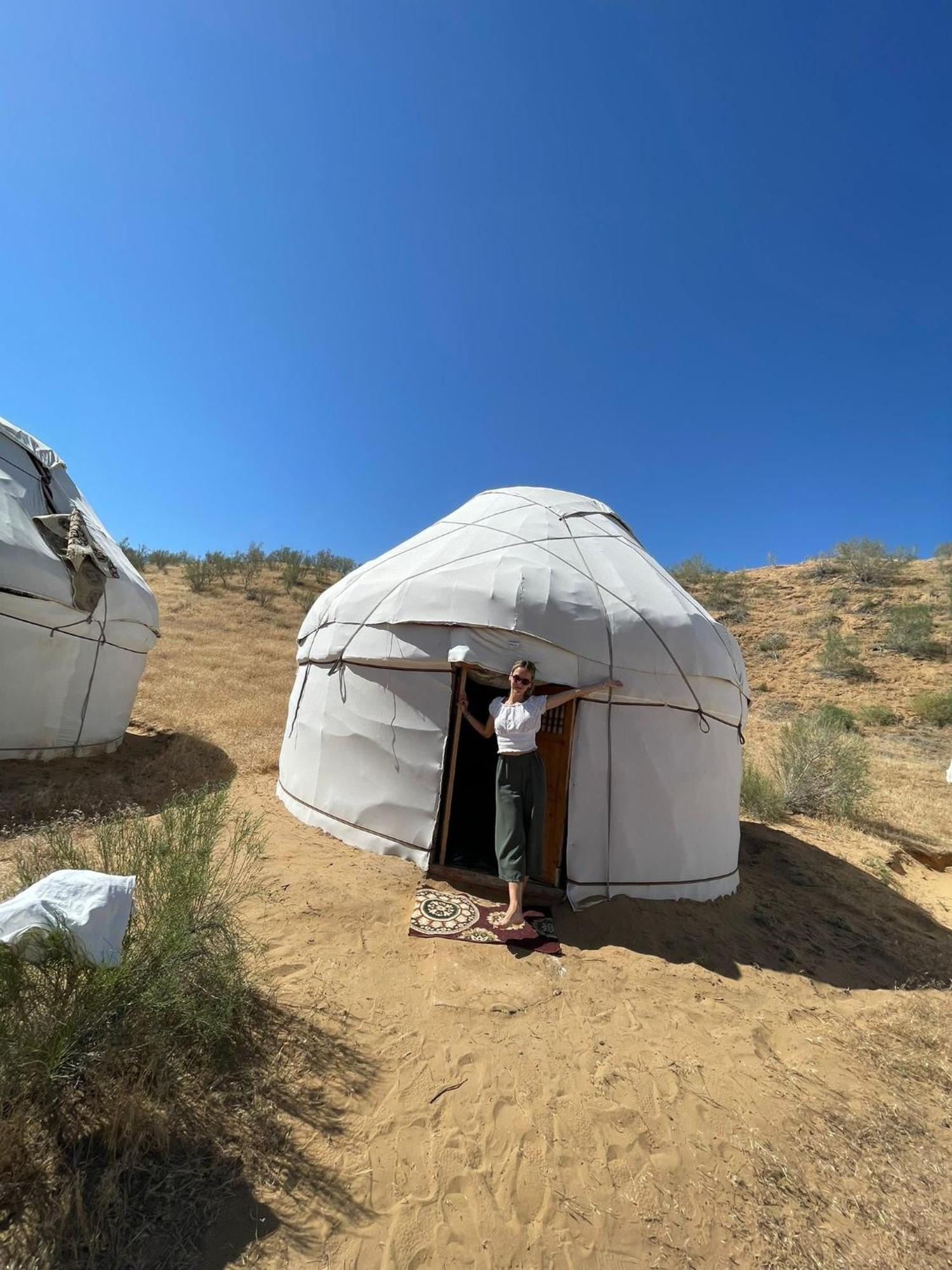 Kyzylkum Nights Camp & Family Yurt Hotel Nurota Exterior photo